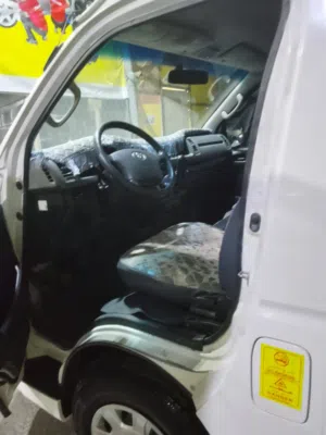 Toyota Hiroof model 14 and petrol