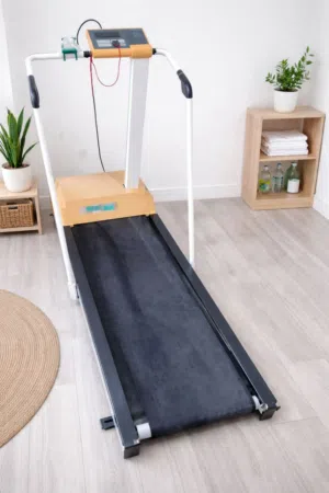 جهاز مشي ثقيل وبحالة ممتازة جدا للبيع او للبدل