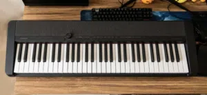 اورغ كاسيوCasio CTS-1 نظيف جدا بحاله وكاله مع الشاحن الاصلي