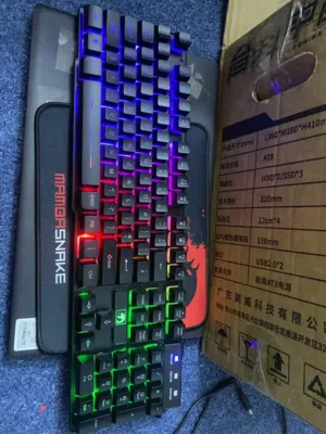 للبيع مجموعة اغراض سيت اب جديد أو البدل على ببغاء درة