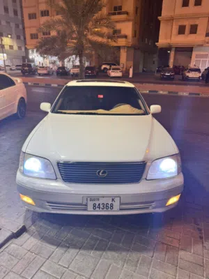 لكزس LS400 موديل 1998