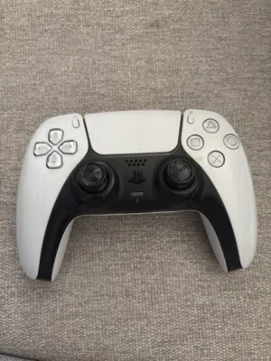 للبيع كنترول PS5 (DualSense)