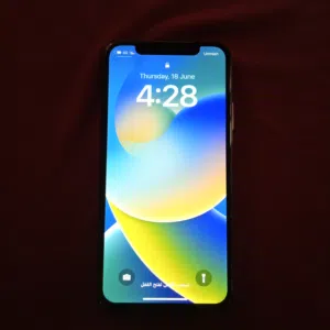 Apple iPhone X 256 GB in Amman