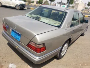 95 مرسديس ارنب أمريكي وارد السعر5500دولار