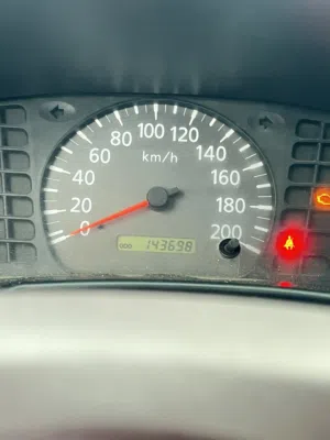 نيسان خيمة 2009 يابانية