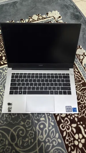 لابتوب هواوي للبيع.
