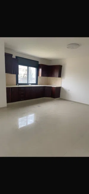 170 m2 3 Bedrooms Apartments for Rent in Ramallah and Al-Bireh Sathi Marhaba