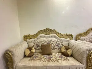 طقم شبه جديد للبيع