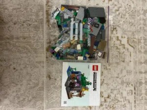 LEGO Minecraft The Skeleton Dungeon (21189)