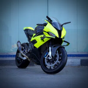 BMW 1000 M