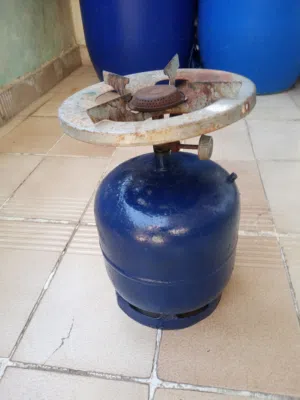 غاز سفري  حجم 3 كيلو بحاله جيده جداً