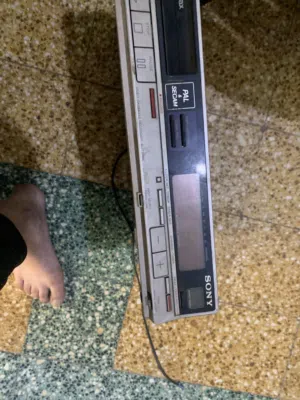 فيديو قديم موديل الثمانيات
