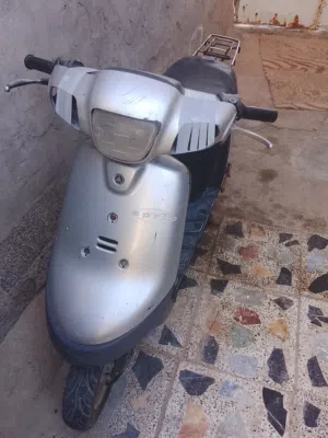 دراجه ناريه منغولي باله مامفتوحه نضيفه دكه هندر