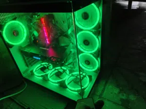 PC كراتين القطع موجوده