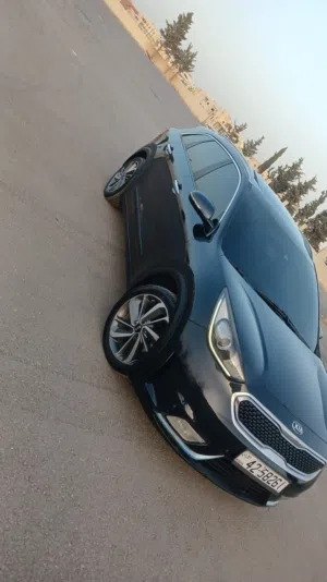 كيا نيرو هايبرد 2019 تورينج بحالة الشركة للبيع بسعرمناسب