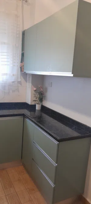 دولاب مطبخ بالغاز والرخامة