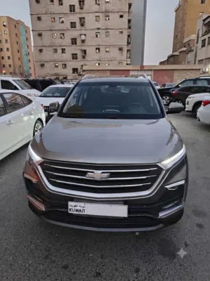 Used Chevrolet Captiva in Farwaniya