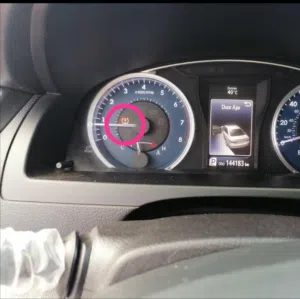 بيع وفحص وبرمجه حساس ضغط هواء الإطارات لجميع السيارات