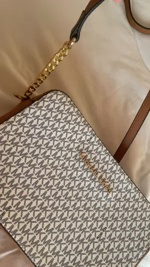 michealkors first copy