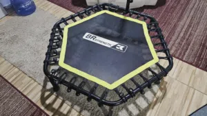 ترامبولين رياضي بحالة الجديد وسعر مغري Trampoline in very good condition