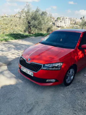 سكودا فابيا موديل 2022 بحالة الوكالة صفر دهان شركة  اصل اوتوماتيك احلا هدية ممكن تقدمها للي بعز عليك