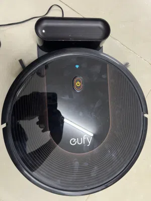 Robot vacuum cleaner