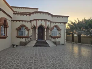 260 m2 4 Bedrooms Townhouse for Sale in Al Dakhiliya Sumail