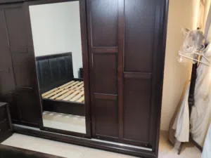 غرفة نوم كاملة مستعملة بحالة ممتازة