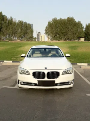 للبيع BMW 730 موديل 2014 صبغ وكالة كامل المواصفات 6 سلندر وارد الغانم شرط الفحص بالكامل