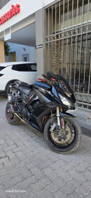 Kawasaki z1000sx 2014