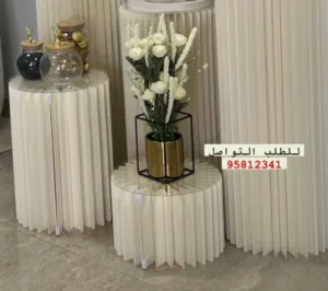 طاولات ورقية