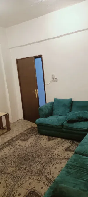 شقه مفروش 3شهور