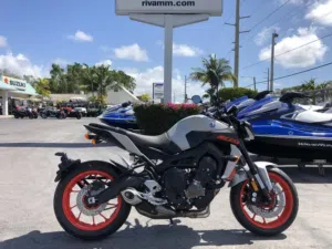 2017 Yamaha MT09 available for sale, contact me on WhatsApp for more details of the bike below