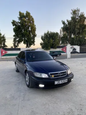 Opel . Omega . 2002 . Used1