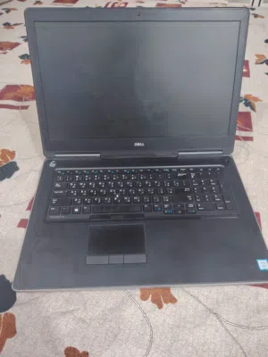 لابتوب DELL نضيف سعرها 250