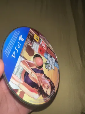 دسكة بلاي ستيشن4 GTA
