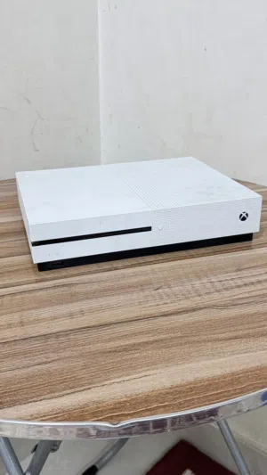 Xbox One S Xbox for sale in Al Batinah