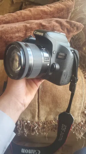 كاميرا كانون 800D استخدام شخصي نظيف جدا