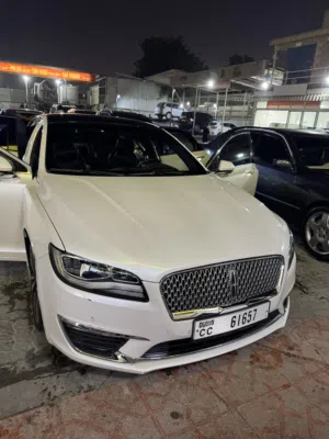 Used Lincoln MKZ in Sharjah