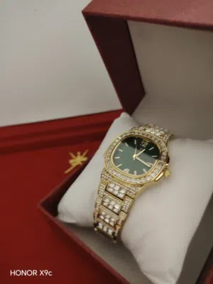 ساعه فيجور المرصعه بالماس زركون