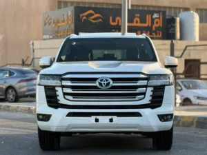 Toyota Land Cruiser Gx-r 70th anniversary