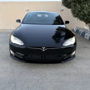 Tesla Model S 2018 75D