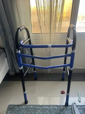 عكاز شبة جديد