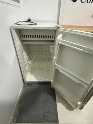 برادين مع حافظة عصائر