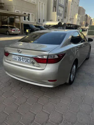Used Lexus ES in Kuwait City