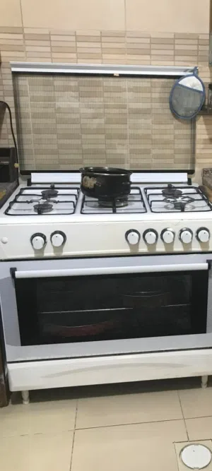 فرن مستعمل للبيع