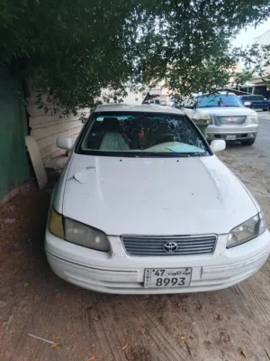 Name: Toyota camry   modal : 1999