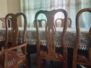 طاولة سفرة تتسع لعشر اشخاص اقرأ الوصف