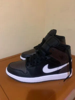 chaussures nike jordan original 41 neuf