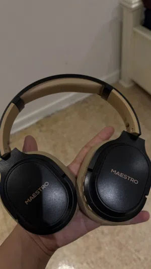 Headphones, سماعات